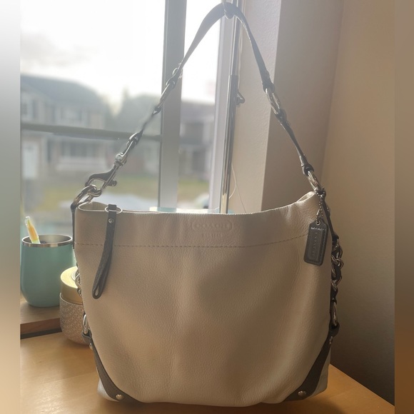 Coach Carley Ivory Leather Shoulder Bag; EUC - Picture 3 of 16